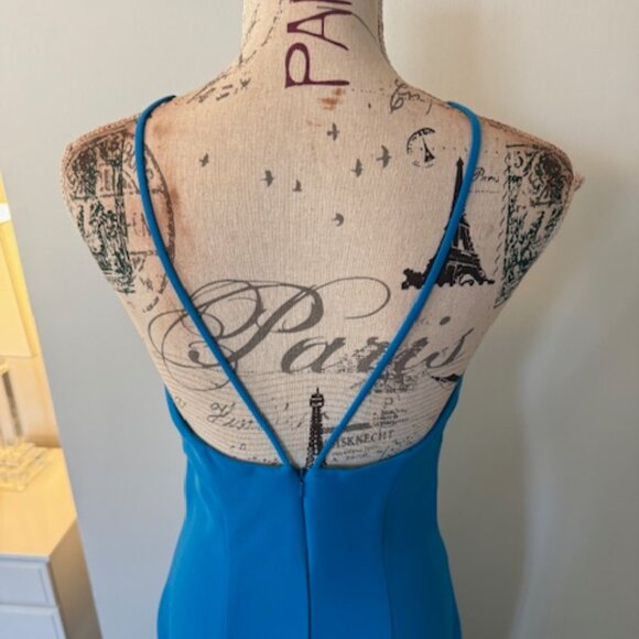 CARMEN MARC VALVO Infusion Peacock Blue Cascading Ruffle Hi-Slit Maxi Gown 6 US - Picture 3 of 10